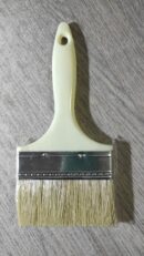 Кисть 4" с пласт рук белая 101.6mm