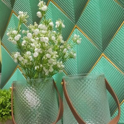 Ваза стекло белое мелкий ромб 15*10см с кожанной ручкой